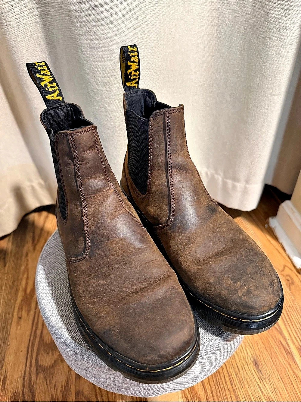 Dr. Martens 2976 Max or 2976 Bex Chelsea Boot (Crazy Horse Leather) Max or Bex